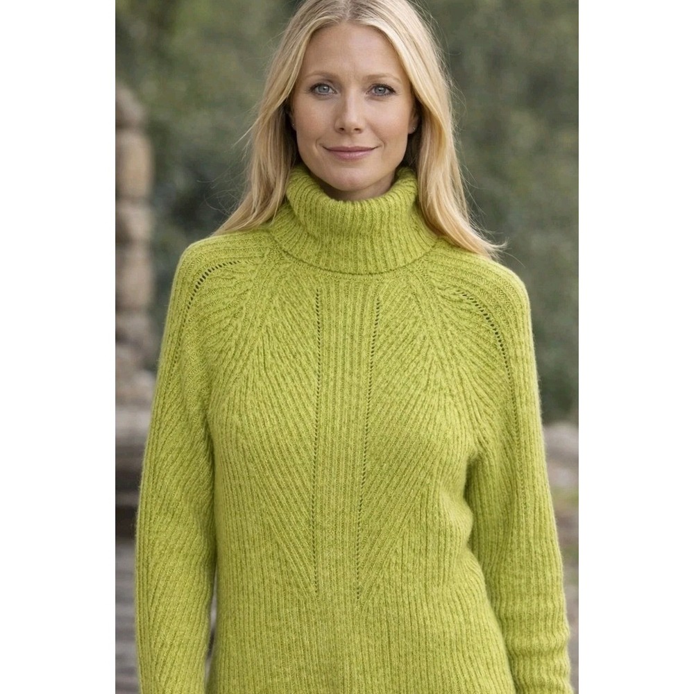 Sundance Silk Blend Turtleneck Sweater Size M Lime Green Artisan Luxe Knit